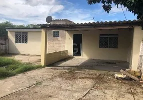 Foto 1 de Casa com 2 Quartos à venda, 72m² em Vila Nova, Porto Alegre