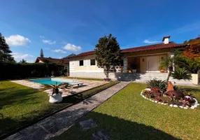 Foto 1 de Casa de Condomínio com 3 Quartos à venda, 260m² em Granja Comary, Teresópolis