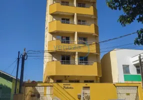 Foto 1 de Apartamento com 1 Quarto para alugar, 37m² em Kennedy, Londrina