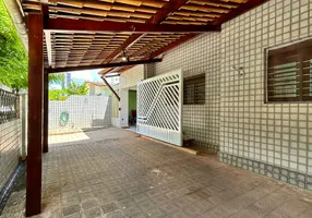 Foto 1 de Casa com 3 Quartos à venda, 200m² em Brisamar, João Pessoa