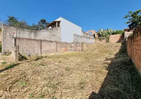 Foto 1 de Lote/Terreno à venda, 262m² em Vila Romana, Divinópolis