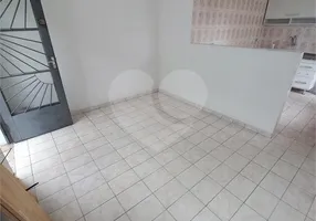 Foto 1 de Casa de Condomínio com 2 Quartos para alugar, 60m² em Vila Sônia, São Paulo