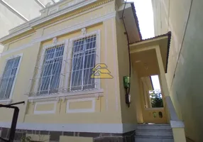 Foto 1 de Casa com 4 Quartos para alugar, 100m² em Ramos, Rio de Janeiro