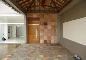 Foto 1 de Casa com 3 Quartos à venda, 165m² em Veloso, Osasco