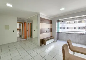 Foto 1 de Apartamento com 2 Quartos à venda, 65m² em Candeias, Jaboatão dos Guararapes