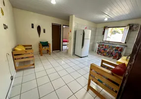 Foto 1 de Apartamento com 2 Quartos para alugar, 48m² em Maracaípe, Ipojuca