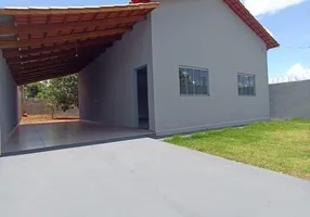 Foto 1 de Casa com 3 Quartos à venda, 200m² em SIM, Feira de Santana