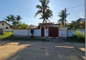 Foto 1 de Casa com 4 Quartos à venda, 200m² em Area Rural de Saquarema, Saquarema