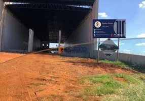 Foto 1 de Galpão/Depósito/Armazém para alugar, 750m² em Parque Brasil 500, Paulínia