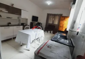 Foto 1 de Casa com 2 Quartos à venda, 150m² em Balneário dos Golfinhos , Caraguatatuba