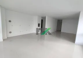 Foto 1 de Apartamento com 3 Quartos à venda, 157m² em Centro, Balneário Camboriú