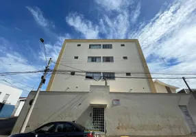 Foto 1 de Apartamento com 2 Quartos à venda, 67m² em Vila Aparecida, Franca