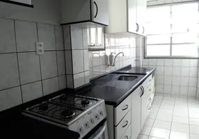 Foto 1 de Apartamento com 2 Quartos para alugar, 55m² em Abraão, Florianópolis