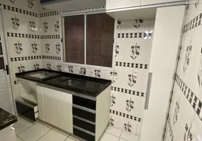 Foto 1 de Casa de Condomínio com 2 Quartos à venda, 115m² em Residencial Flórida, Goiânia