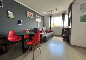 Foto 1 de Apartamento com 3 Quartos à venda, 70m² em Sitio Cercado, Curitiba