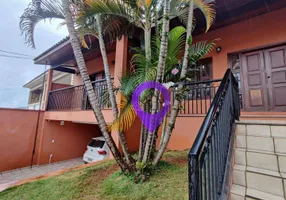 Foto 1 de Casa com 3 Quartos para venda ou aluguel, 220m² em Pousada dos Campos, Pouso Alegre
