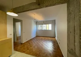 Foto 1 de Apartamento com 2 Quartos para alugar, 75m² em Sumaré, São Paulo