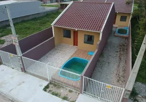 Foto 1 de Casa com 2 Quartos à venda, 57m² em Balneário Guaciara, Matinhos