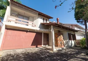 Foto 1 de Casa com 3 Quartos à venda, 243m² em Ipanema, Porto Alegre