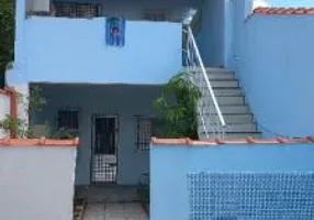 Foto 1 de Sobrado com 3 Quartos à venda, 180m² em Balneário Gaivotas, Itanhaém