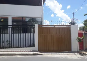 Foto 1 de Galpão/Depósito/Armazém para alugar, 300m² em São Francisco, Belo Horizonte