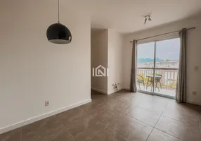 Foto 1 de Apartamento com 2 Quartos para venda ou aluguel, 56m² em Granja Viana, Cotia