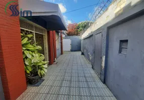 Foto 1 de Casa com 5 Quartos à venda, 250m² em Parque Araxá, Fortaleza