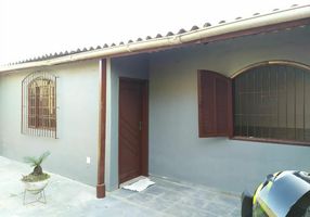 Foto 1 de Casa com 2 Quartos para alugar, 80m² em Vila Santo Antônio, Guarujá