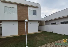 Foto 1 de Casa de Condomínio com 3 Quartos para venda ou aluguel, 118m² em Chácara do Carmo, Vargem Grande Paulista