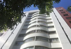 Foto 1 de Apartamento com 4 Quartos à venda, 125m² em Itaigara, Salvador