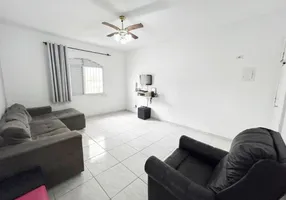 Foto 1 de Kitnet à venda, 34m² em Vila Tupi, Praia Grande