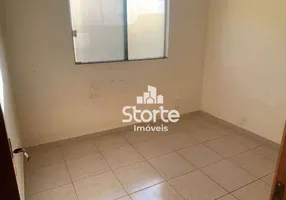 Foto 1 de Casa com 3 Quartos à venda, 100m² em São Jorge, Uberlândia