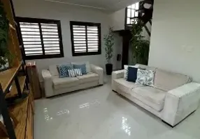 Foto 1 de Casa com 3 Quartos à venda, 220m² em Stiep, Salvador