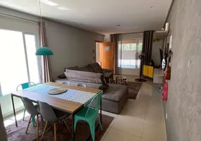 Foto 1 de Sobrado com 3 Quartos à venda, 106m² em Canto do Forte, Praia Grande