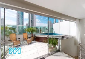 Foto 1 de Apartamento com 4 Quartos à venda, 200m² em Centro, Balneário Camboriú