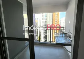 Foto 1 de Apartamento com 2 Quartos à venda, 51m² em Moema, São Paulo