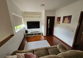 Foto 1 de Casa com 4 Quartos à venda, 426m² em Parque dos Príncipes, São Paulo