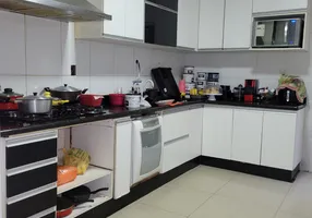 Foto 1 de Sobrado com 4 Quartos à venda, 150m² em Sul (Águas Claras), Brasília