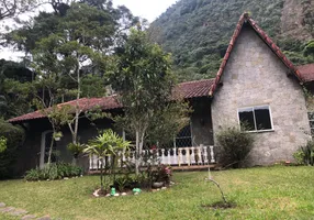 Foto 1 de Casa de Condomínio com 3 Quartos para alugar, 120m² em Carlos Guinle, Teresópolis