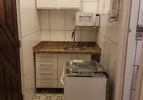 Foto 1 de Kitnet com 1 Quarto para alugar, 17m² em Centro, Blumenau