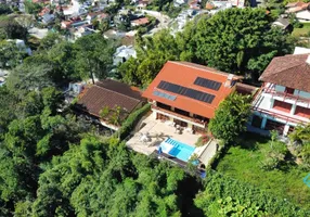 Foto 1 de Sobrado com 4 Quartos à venda, 410m² em Morro da Cruz, Florianópolis