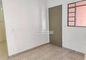 Foto 1 de Casa com 1 Quarto para alugar, 40m² em Jardim Satélite, São Paulo