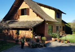 Foto 1 de Casa com 5 Quartos à venda, 274m² em Granja Viana, Cotia
