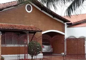 Foto 1 de Casa com 3 Quartos à venda, 250m² em Parque Cento e Vinte, Francisco Morato