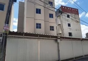 Foto 1 de Apartamento com 3 Quartos à venda, 64m² em Vicente Pinzon, Fortaleza