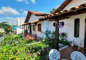 Foto 1 de Casa com 4 Quartos à venda, 259m² em Jardim América, Belo Horizonte