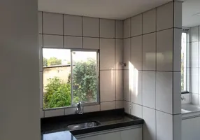 Foto 1 de Apartamento com 2 Quartos à venda, 50m² em Baronesa , Santa Luzia