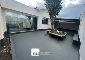 Foto 1 de Casa com 5 Quartos à venda, 323m² em Setor Sul, Goiânia