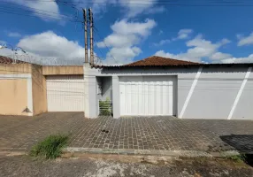 Foto 1 de Casa com 3 Quartos para alugar, 130m² em Osvaldo Rezende, Uberlândia