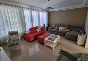 Foto 1 de Sobrado com 4 Quartos à venda, 180m² em Ceramica, São Caetano do Sul